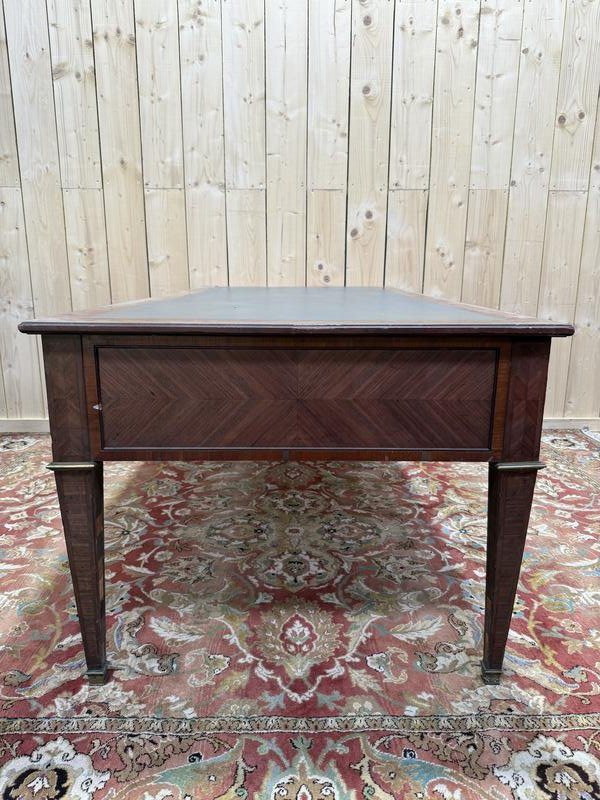 Bureau plat de style Louis XVI en marqueterie 196 cm-photo-1