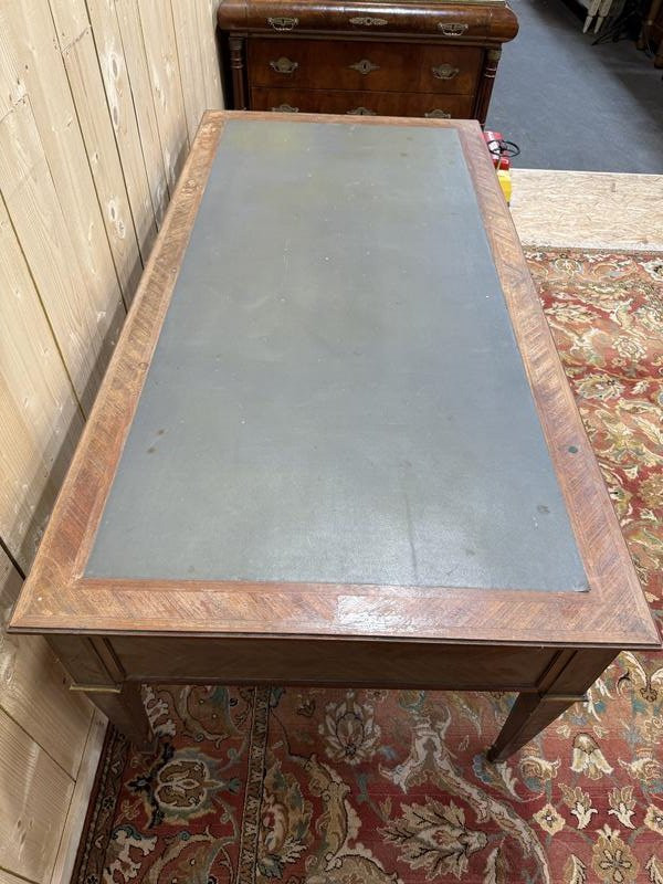 Bureau plat de style Louis XVI en marqueterie 196 cm-photo-4