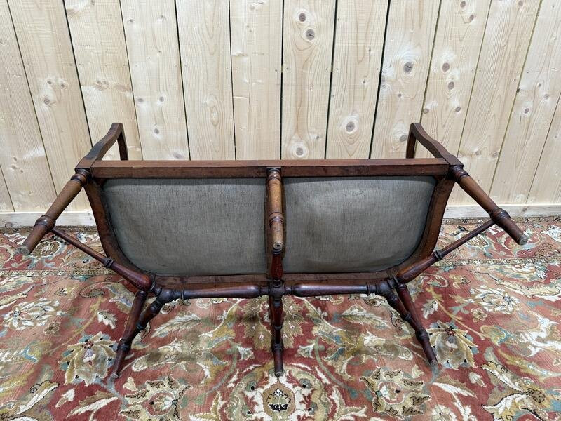 Office Bench - English Entrance -photo-1