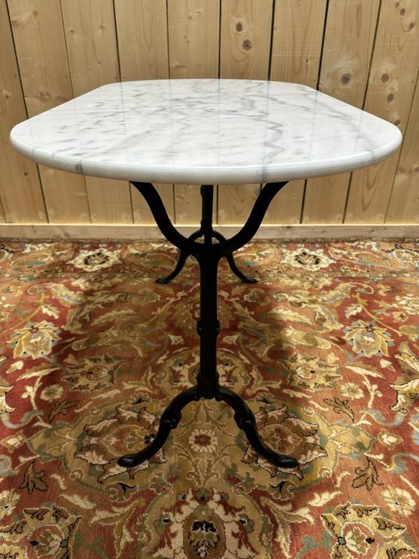 Table bistrot avec plateau ovale en marbre -photo-4