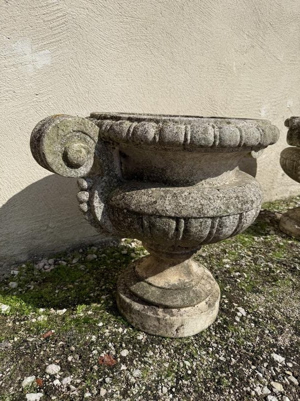 Pair Of Medici Stone Basins - Planters -photo-2