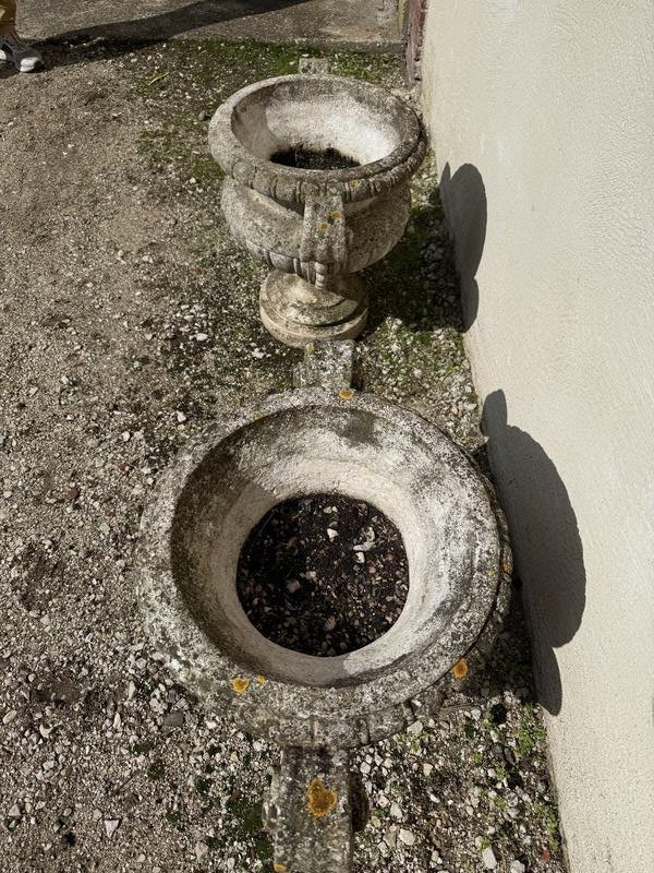 Pair Of Medici Stone Basins - Planters -photo-1