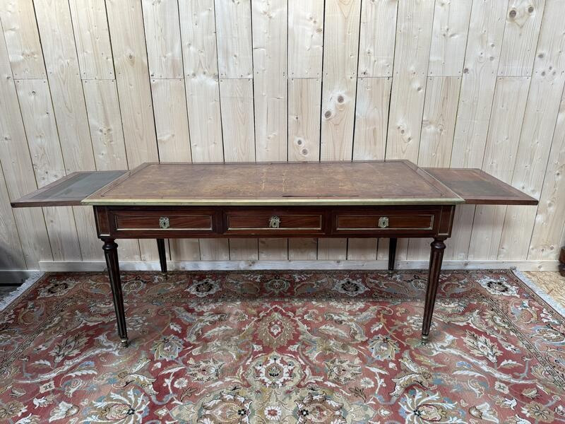 Louis XVI Style Desk In Mahogany And Brass Trim 