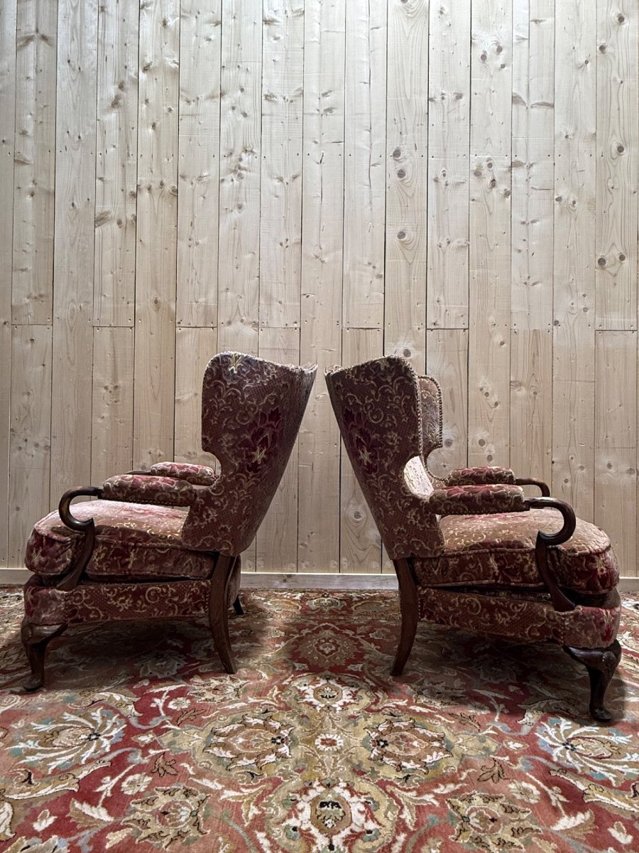 Pair Of English Wingback Armchairs-photo-4