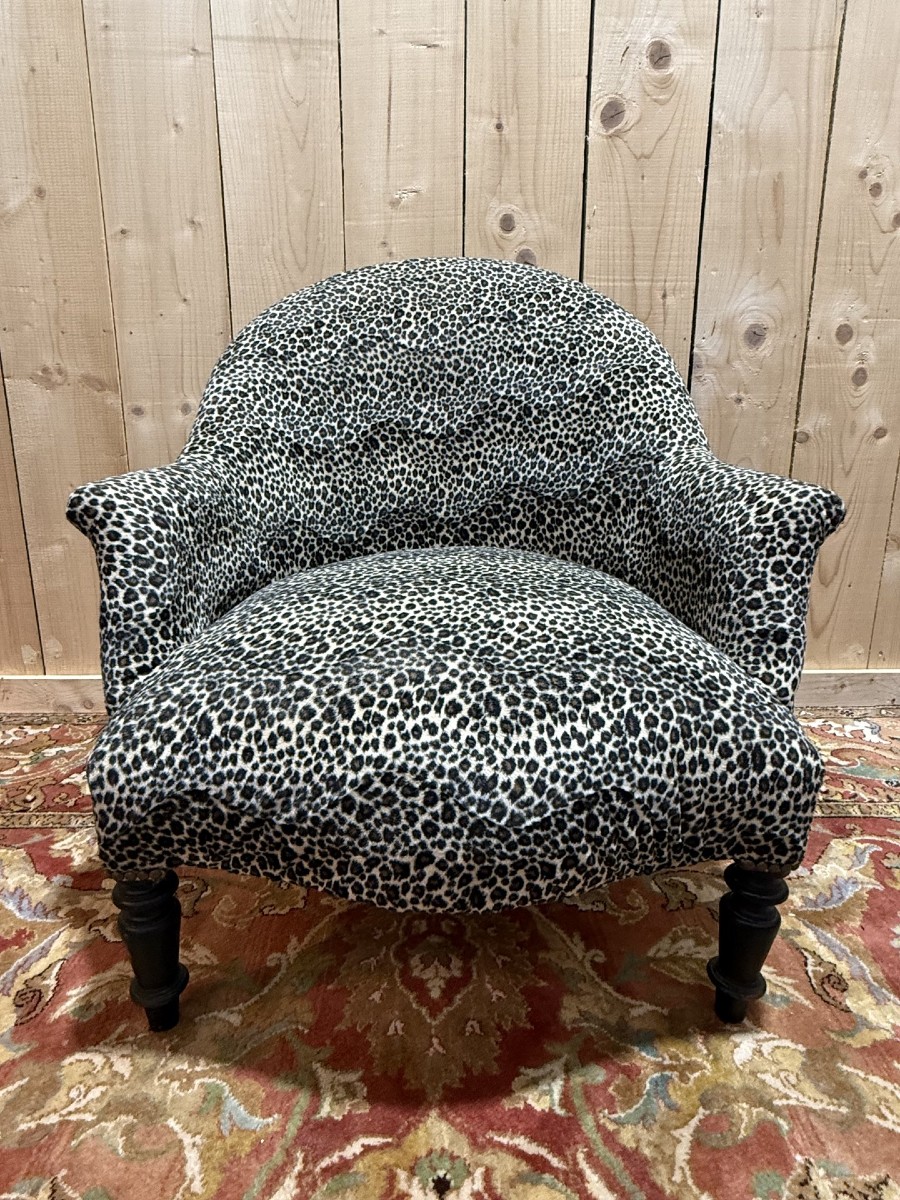 Fauteuil crapaud Napoléon III en velours léopard