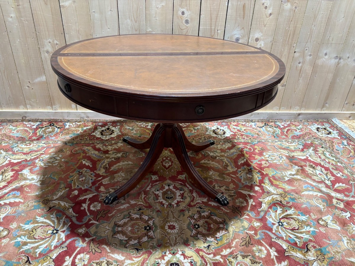 Table à manger à tambour de style anglais