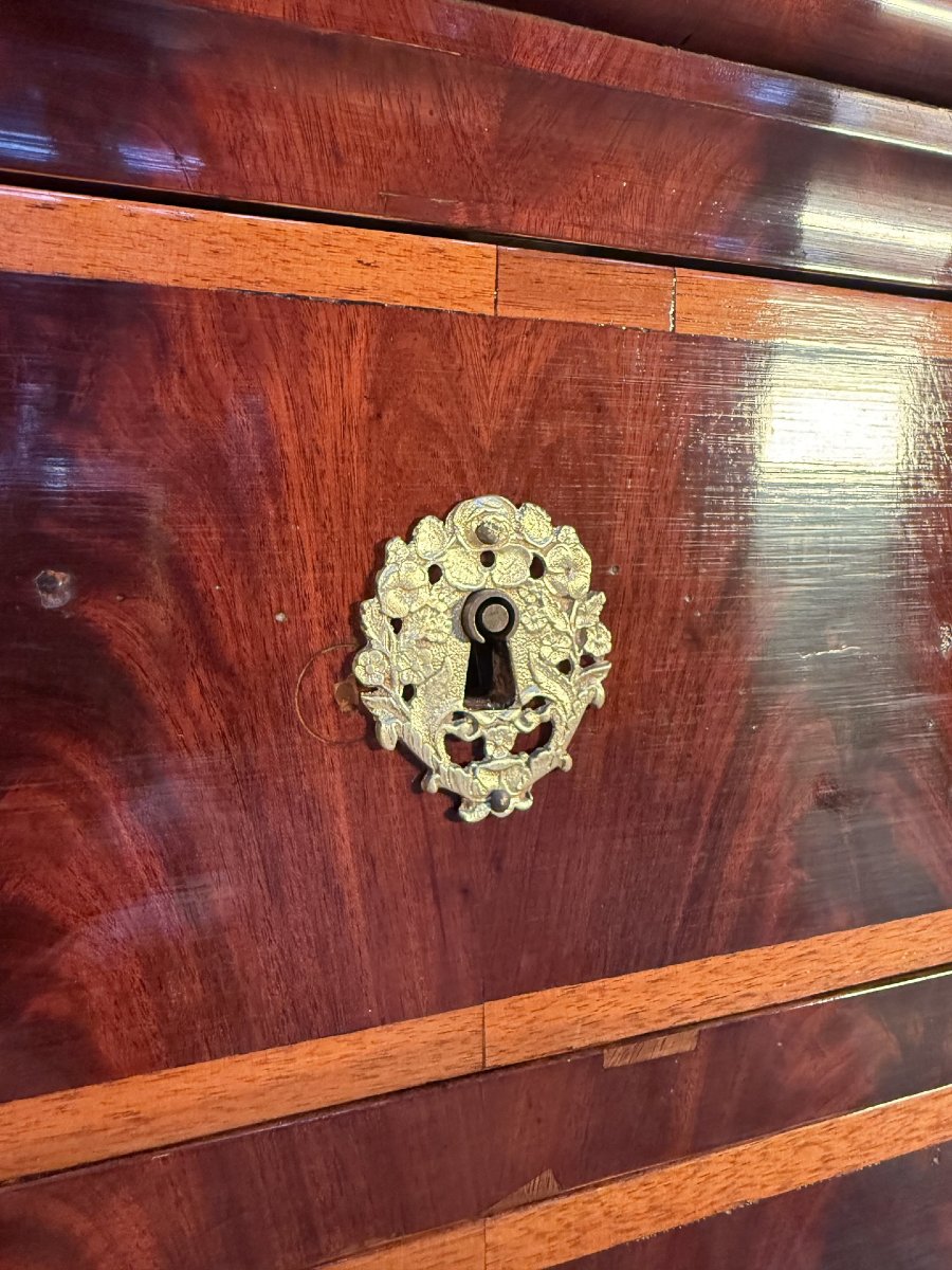 Louis Philippe Period Mahogany Chest Of Drawers-photo-3