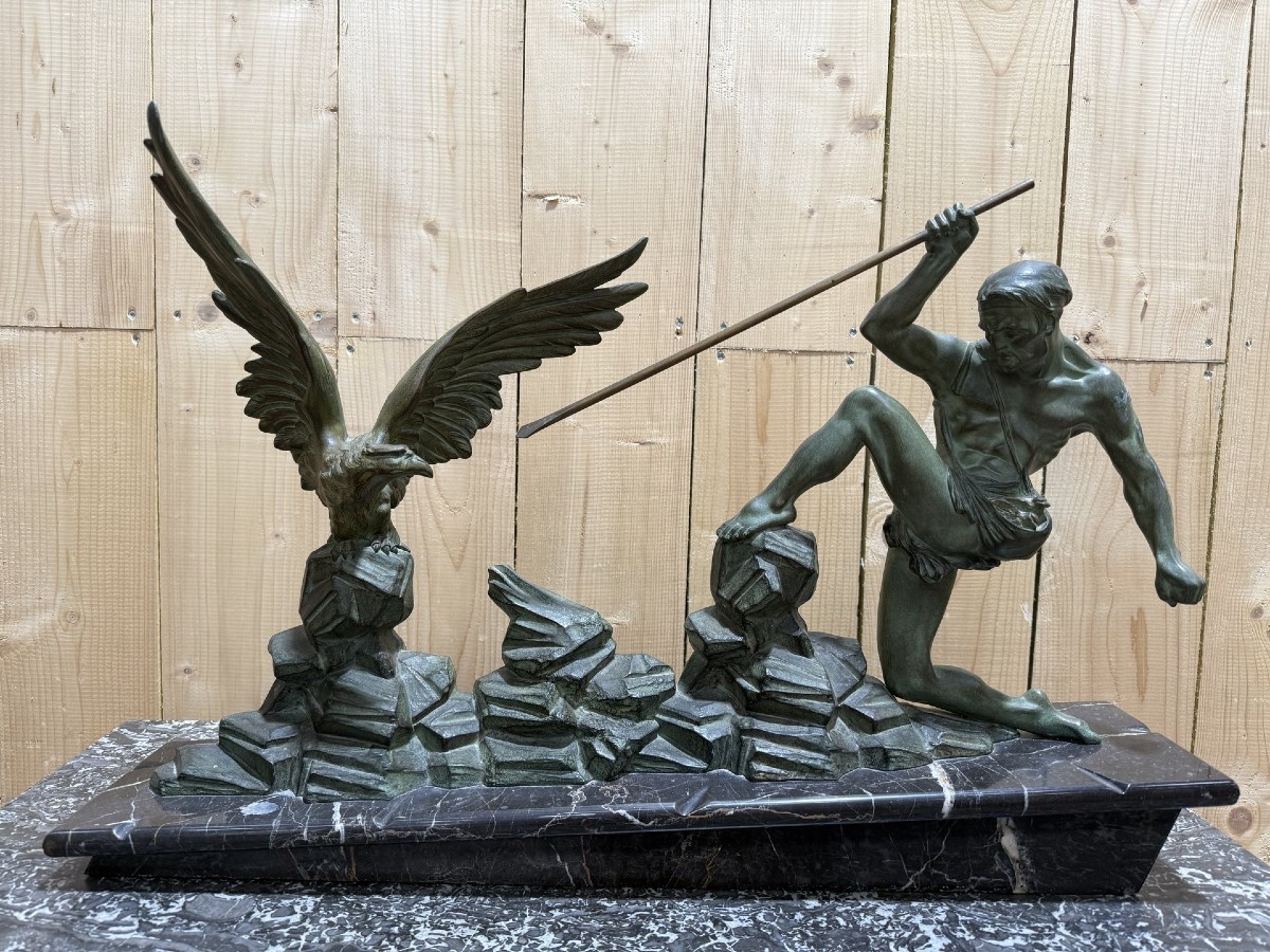 Regule Déco "man Hunting An Eagle"