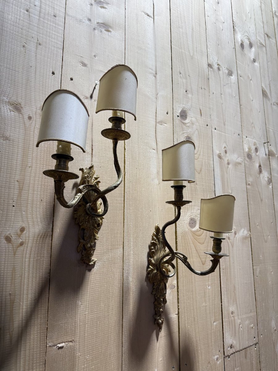 Pair Of Louis XV Style - Rococo Bronze Wall Sconces-photo-2