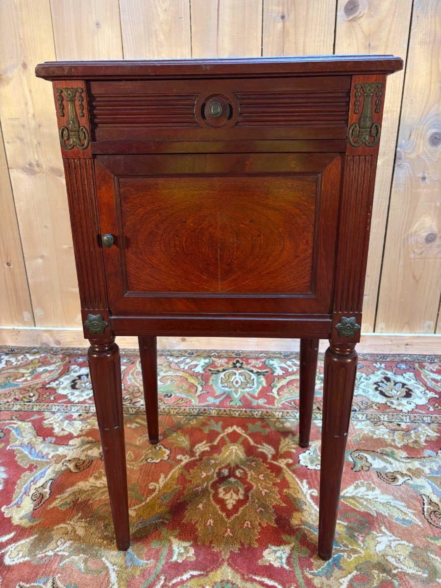 Elegant Antique Louis XVI Style Bedside Table, In Mahogany And Mahogany Veneer,