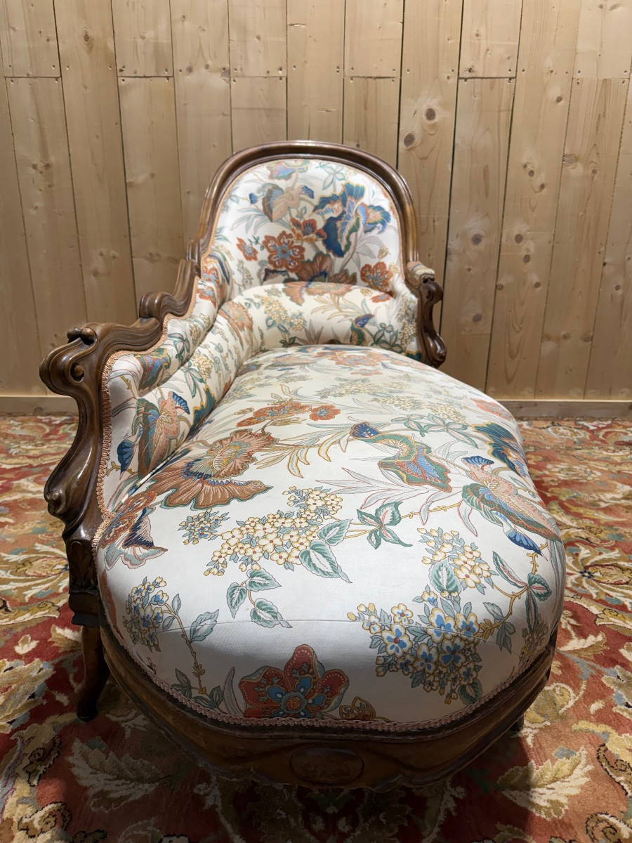 Louis Philippe Period Chaise Longue In Carved Walnut -photo-1