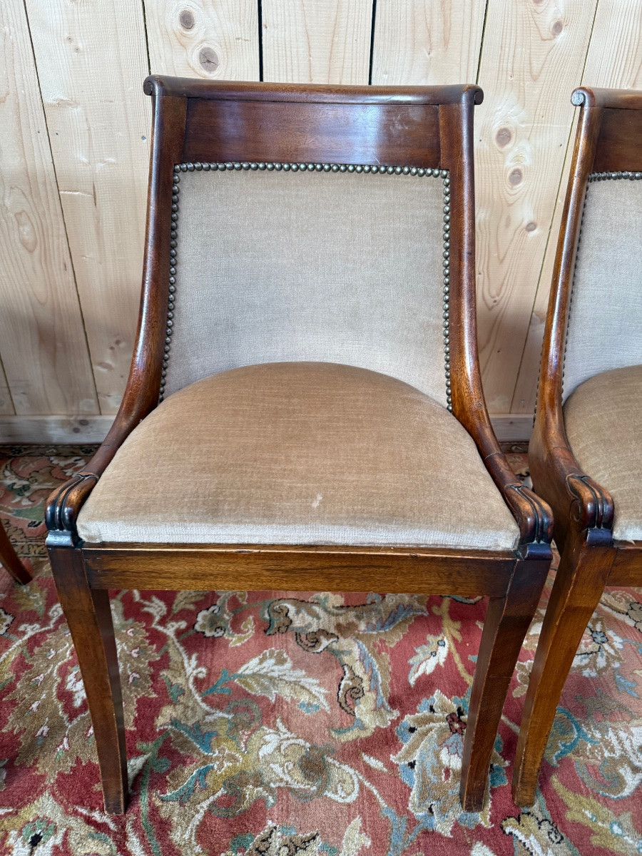 Suite de 4  chaises gondoles de style Empire -photo-3