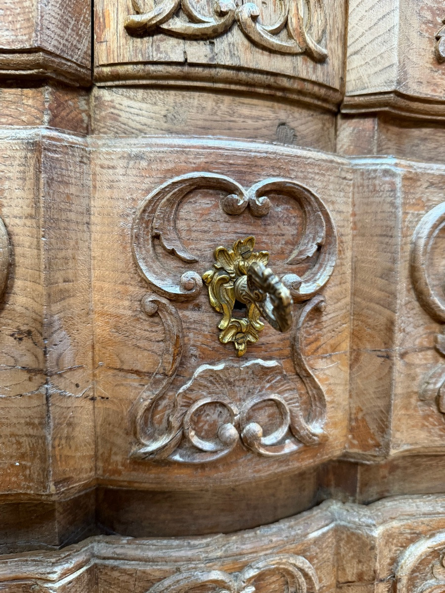 Commode Louis XV Nîmoise  en chêne massif -photo-4