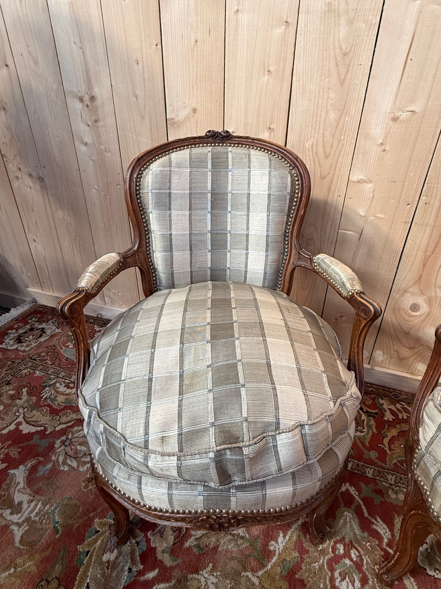 Pair Of Louis XV Style Cabriolet Armchairs -photo-3