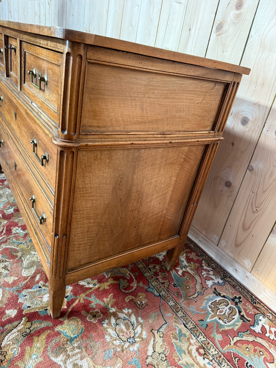 Louis XVI Period Chest Of Drawers In Solid Walnut -photo-3