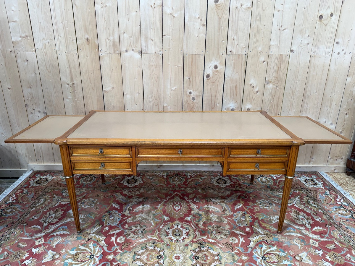 Grand bureau plat de style Louis XVI 