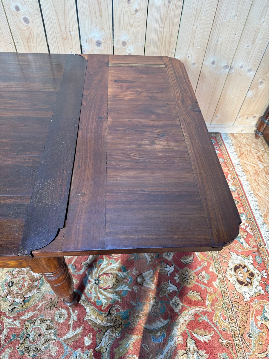 Mahogany Dining Table With Integrated Extensions-photo-3