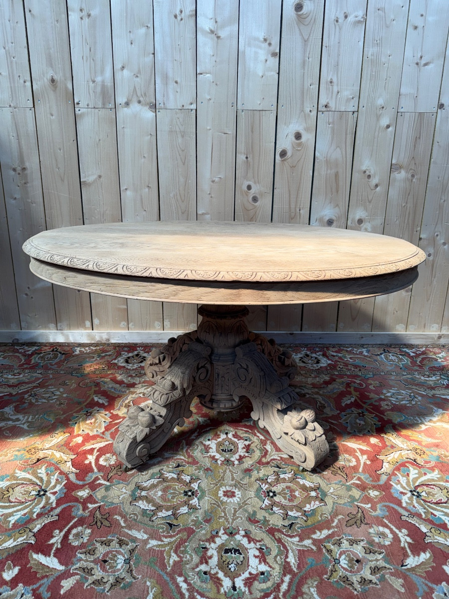 Table Napoléon III ovale en chêne à pied central