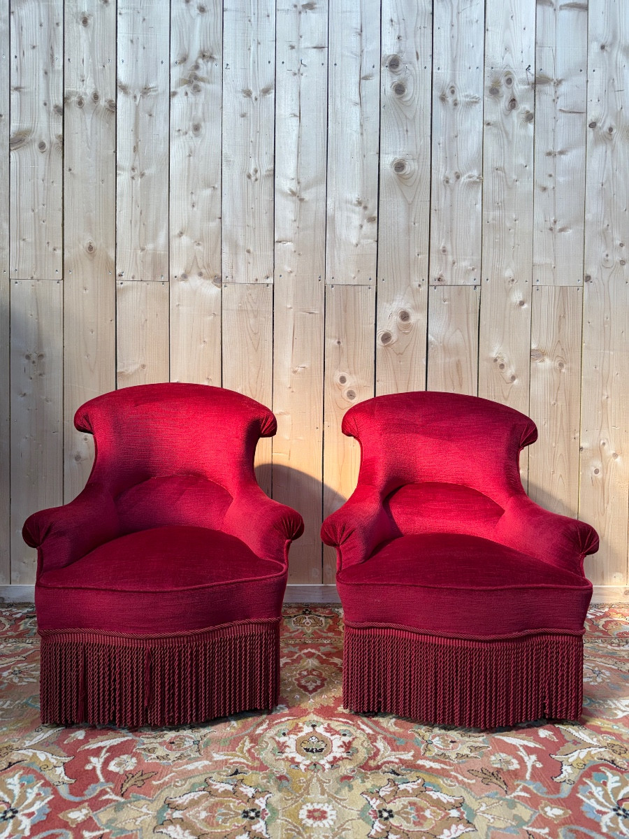 Paire de fauteuils crapaud de style Napoléon III velours rouge 