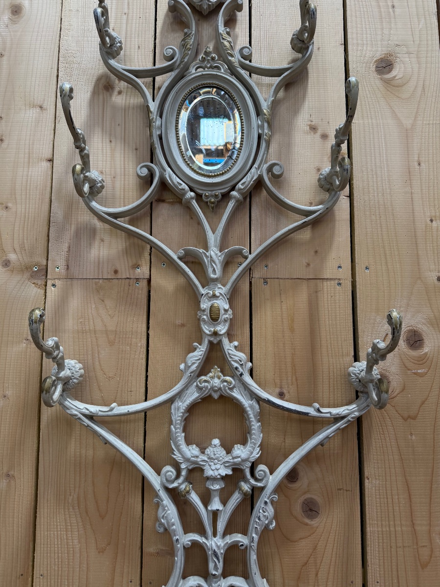 Vestiaire - Art Nouveau Period Cast-iron Coat Rack-photo-3