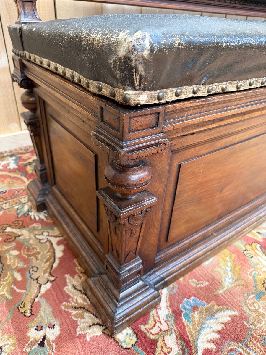 Banc - Coffre de style Haute époque / Renaissance en noyer -photo-3