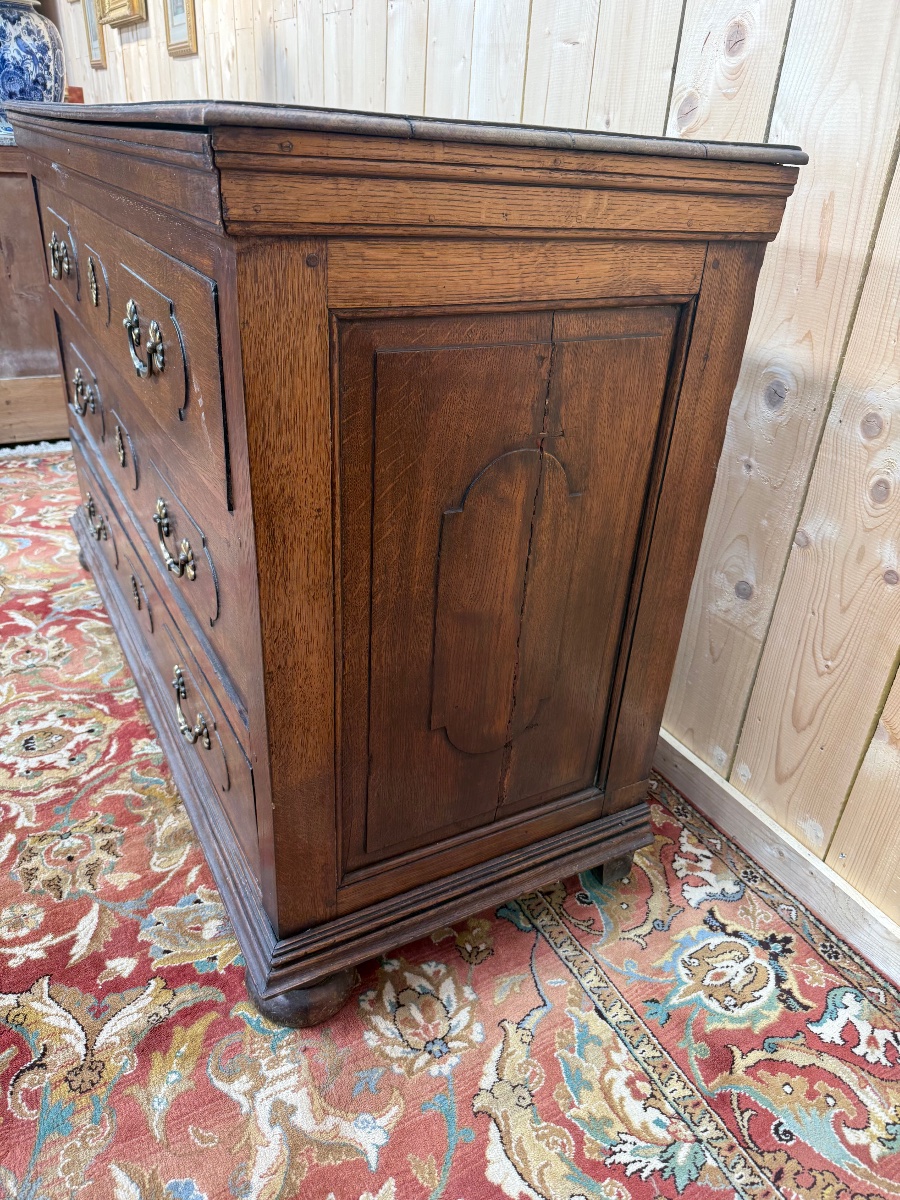 Commode en chêne massif 18eme dans l'esprit Louis XIII-photo-2