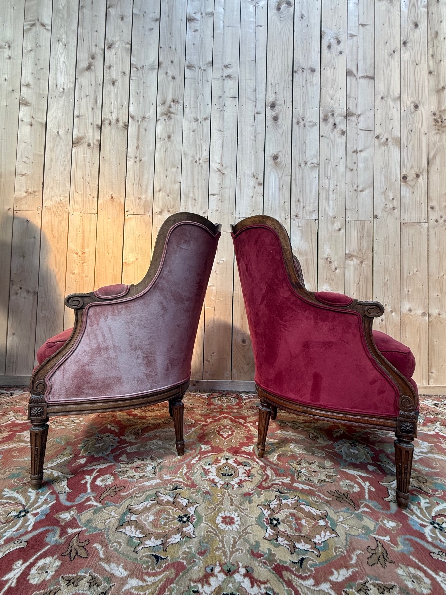 Paire de fauteuils - bergères "Gondoles" de style Louis XVI-photo-4