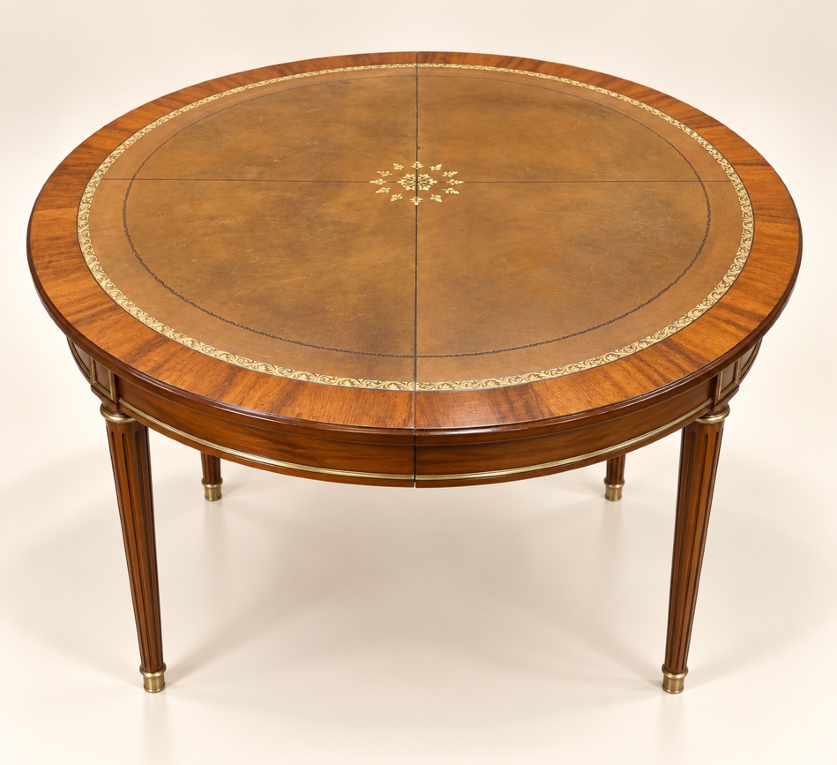 Louis XVI-style Round Dining Table With Two Extension Leaves-photo-4