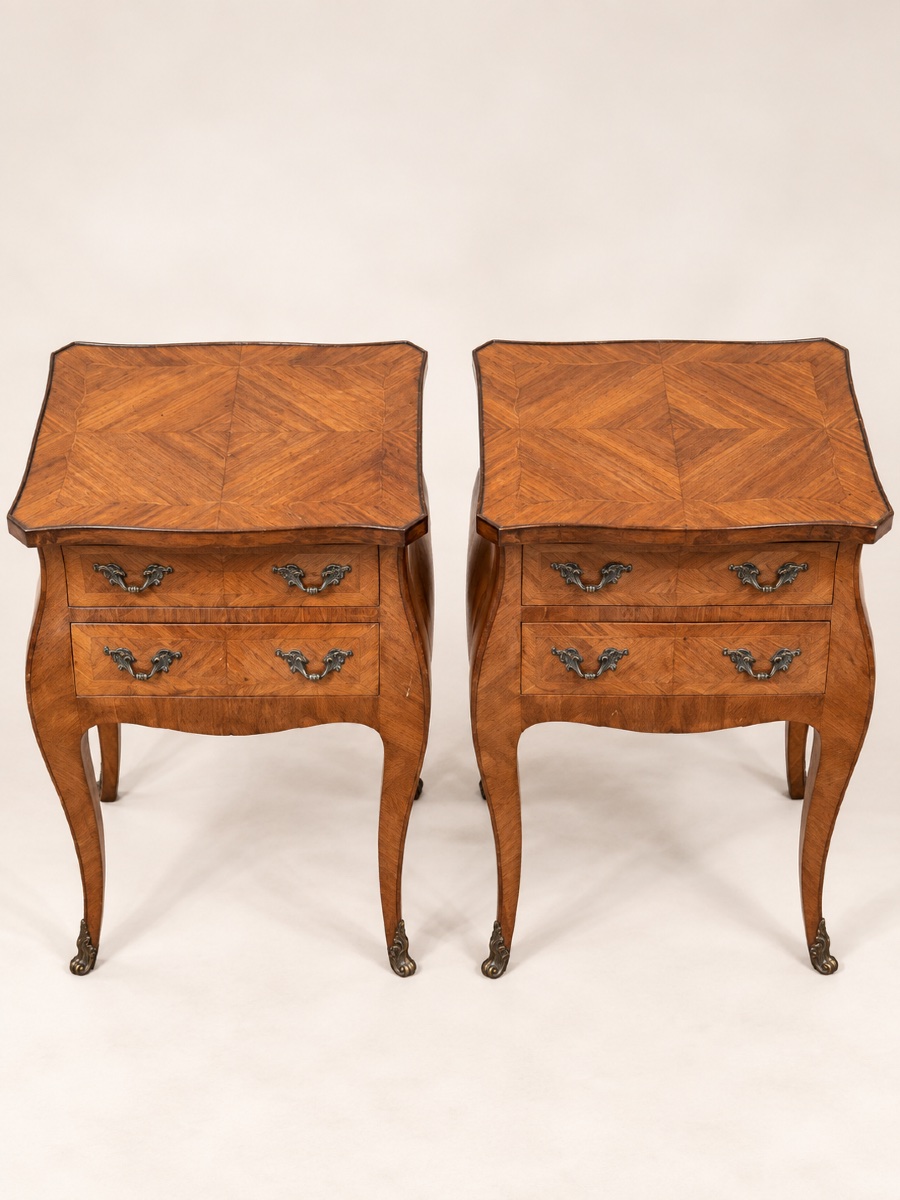 Pair Of Louis XV-style Veneered Nightstands-photo-3