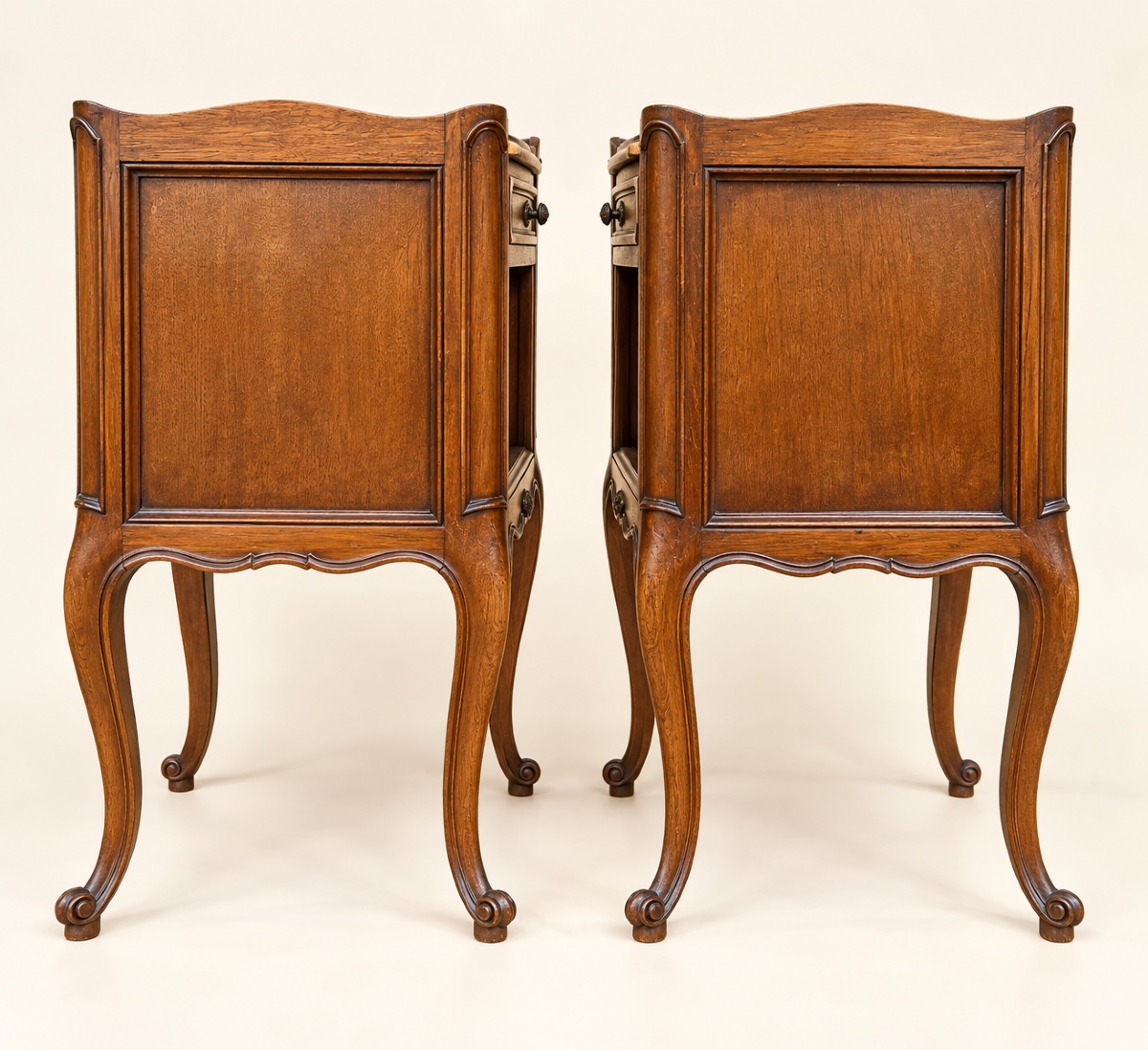 Pair Of Louis XV-style Nightstands In Oak And Marble -photo-4