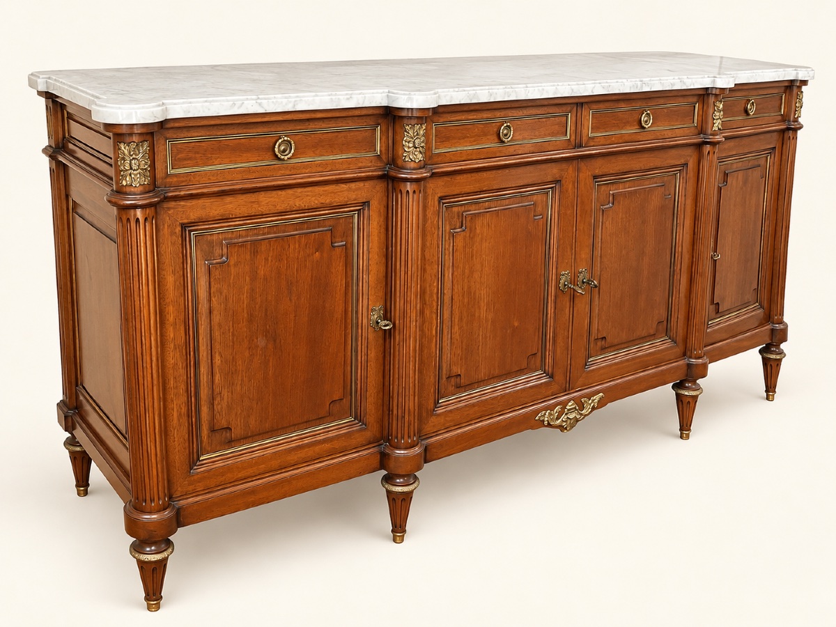 Enfilade de style Louis XVI en acajou 