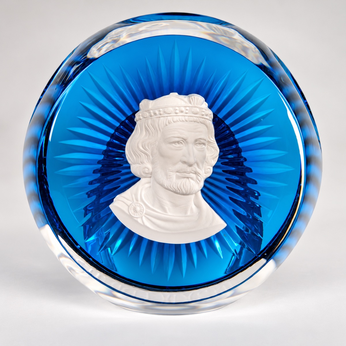 Baccarat Paperweight Featuring Historical Figures -photo-2