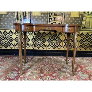 Dressing Table In Louis XV Marquetry - Transition