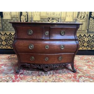 Bordelaise Chest Of Drawers In Walnut Louis XV Period