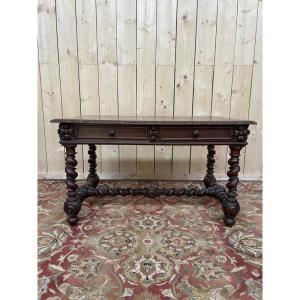 Bureau plat de style Louis XIII en chêne à deux tiroirs 