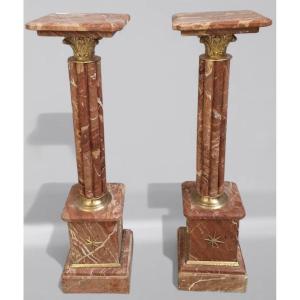 Pair Of Stands - Presentation Columns In Pink Marble And Bronze 