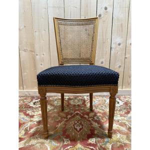 Une chaise de bureau de style Louis XVI