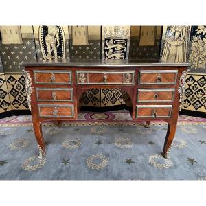 Bureau Plat Style Louis XV - Transition En Marqueterie 