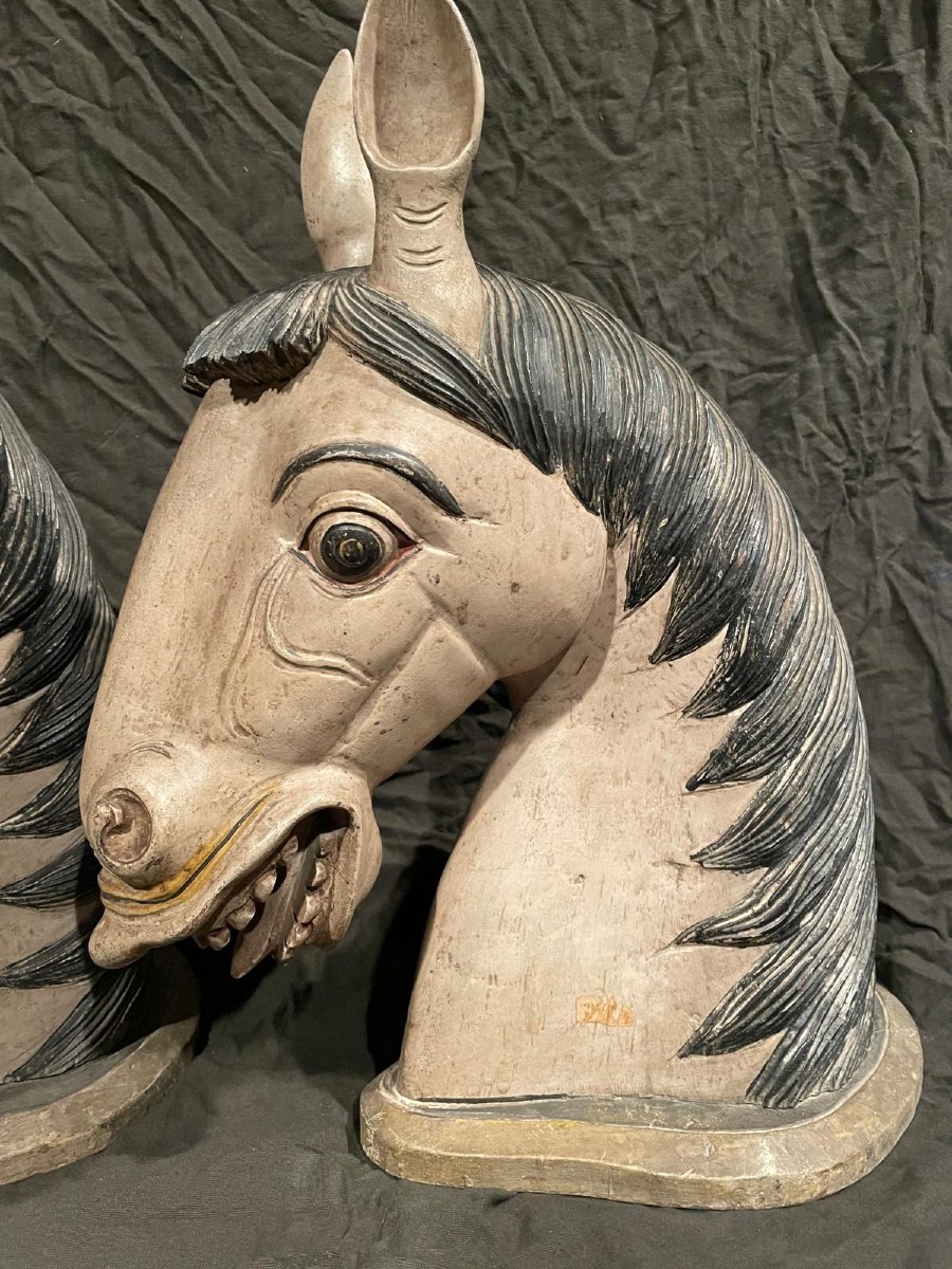 Paire De Têtes De Chevaux Bois Peint Sculpté, Jodhpur,  Inde  Circa 1950-photo-2