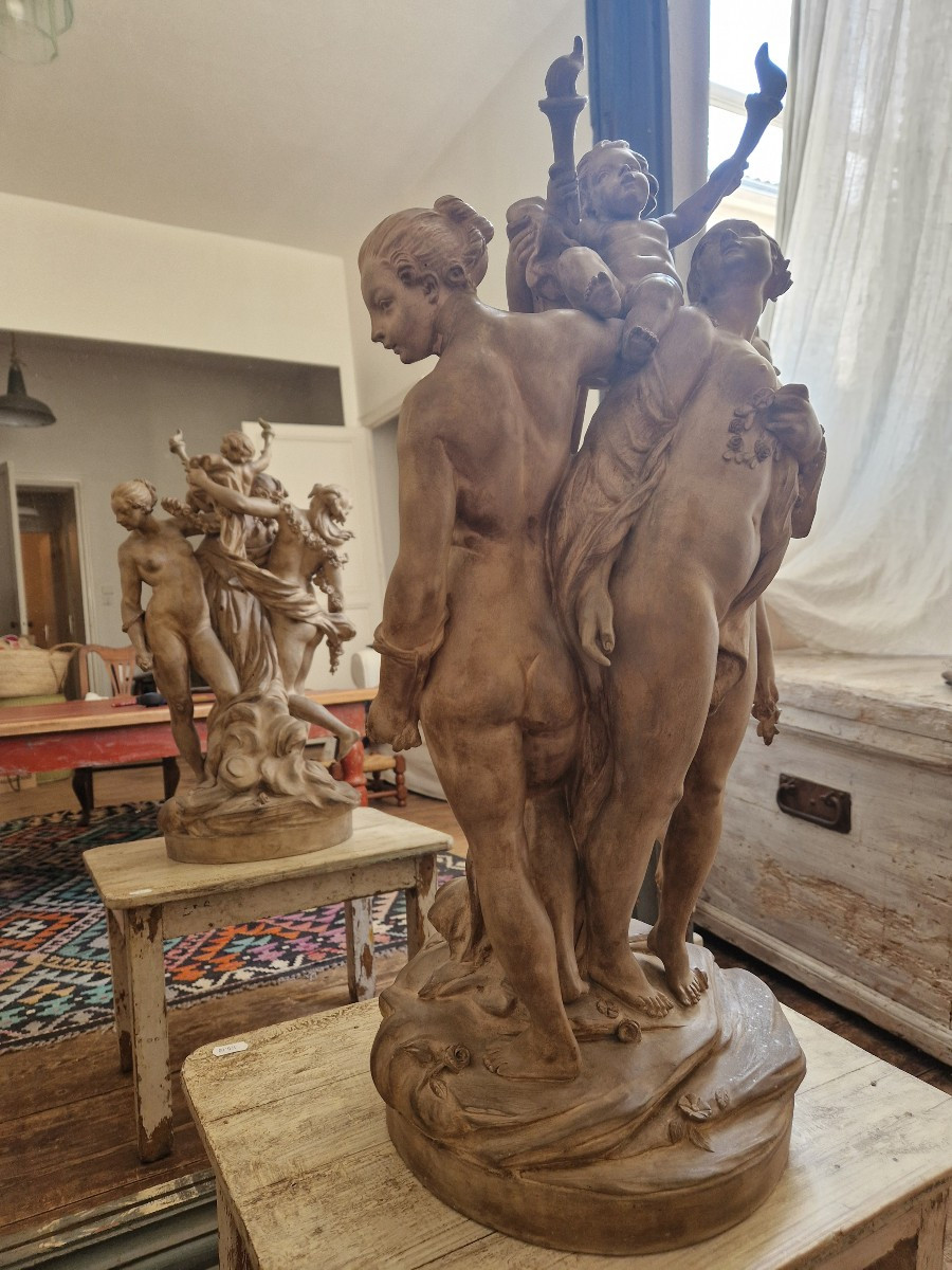 Les 3 Grâces Supportant l'Amour. Terre Cuite d'Après Le Tableau De François Boucher 