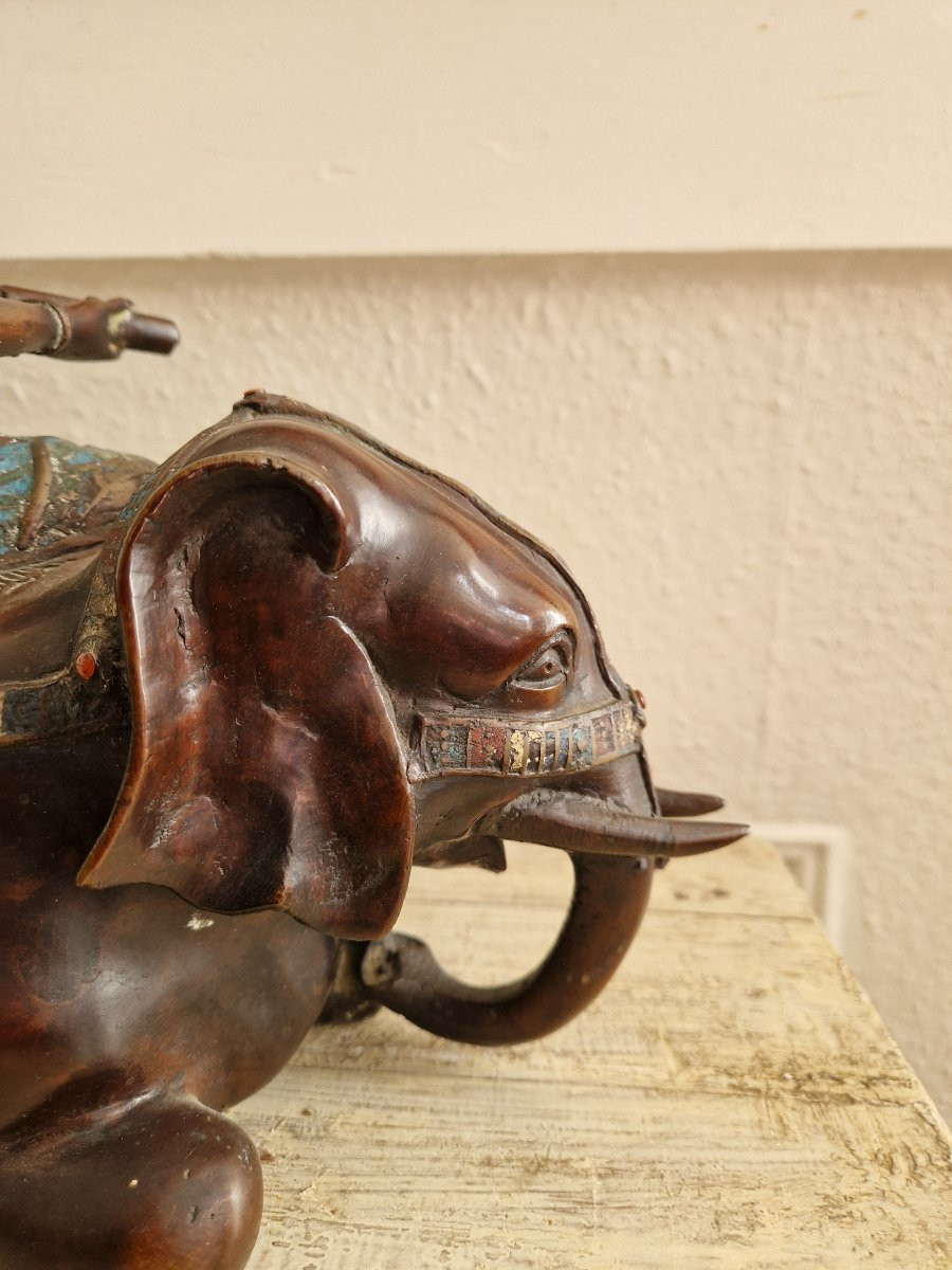 "Guayin" Bronze cloisonné fin 19ème Chine-photo-3