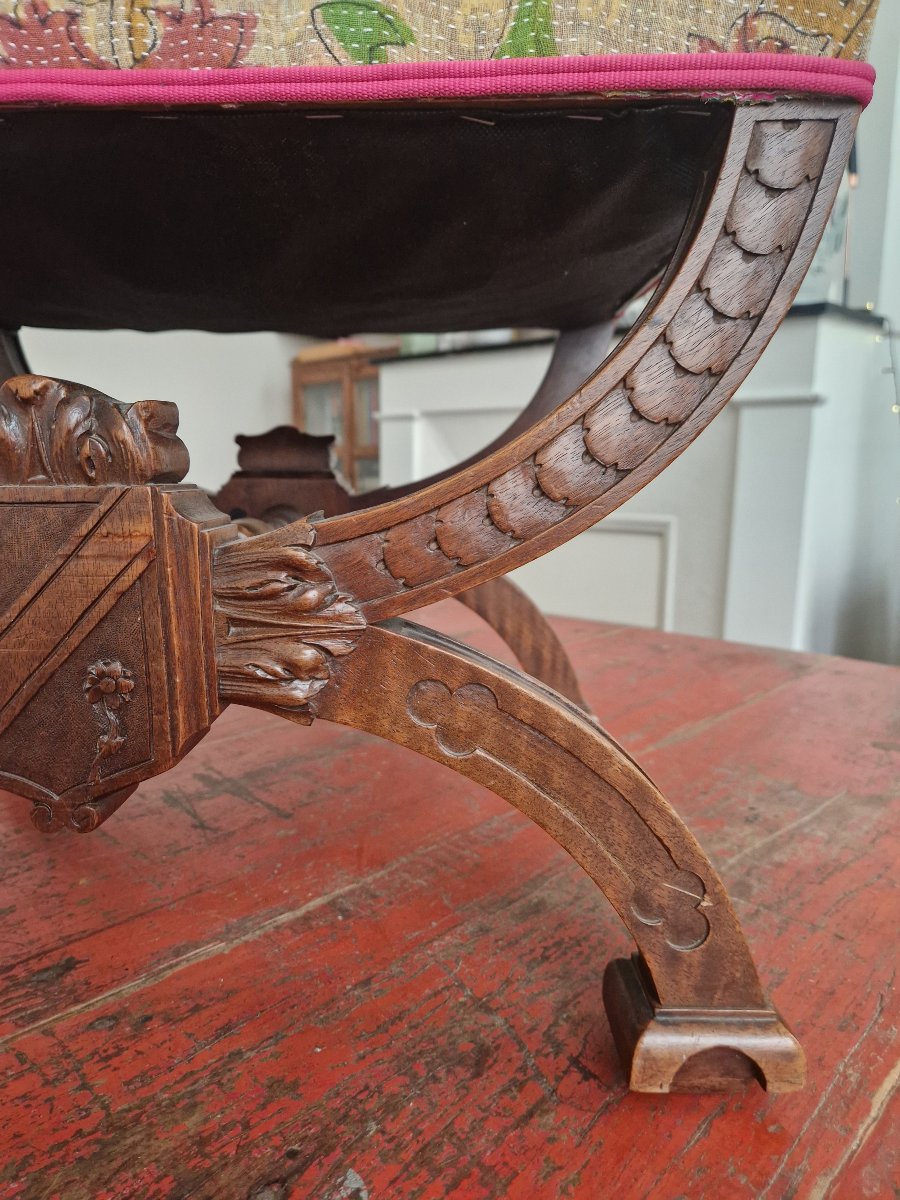 Center Stool With An X-shaped Base, Decorated With A Coat Of Arms, In The "violet Leduc" Style, Circa 1880-photo-1