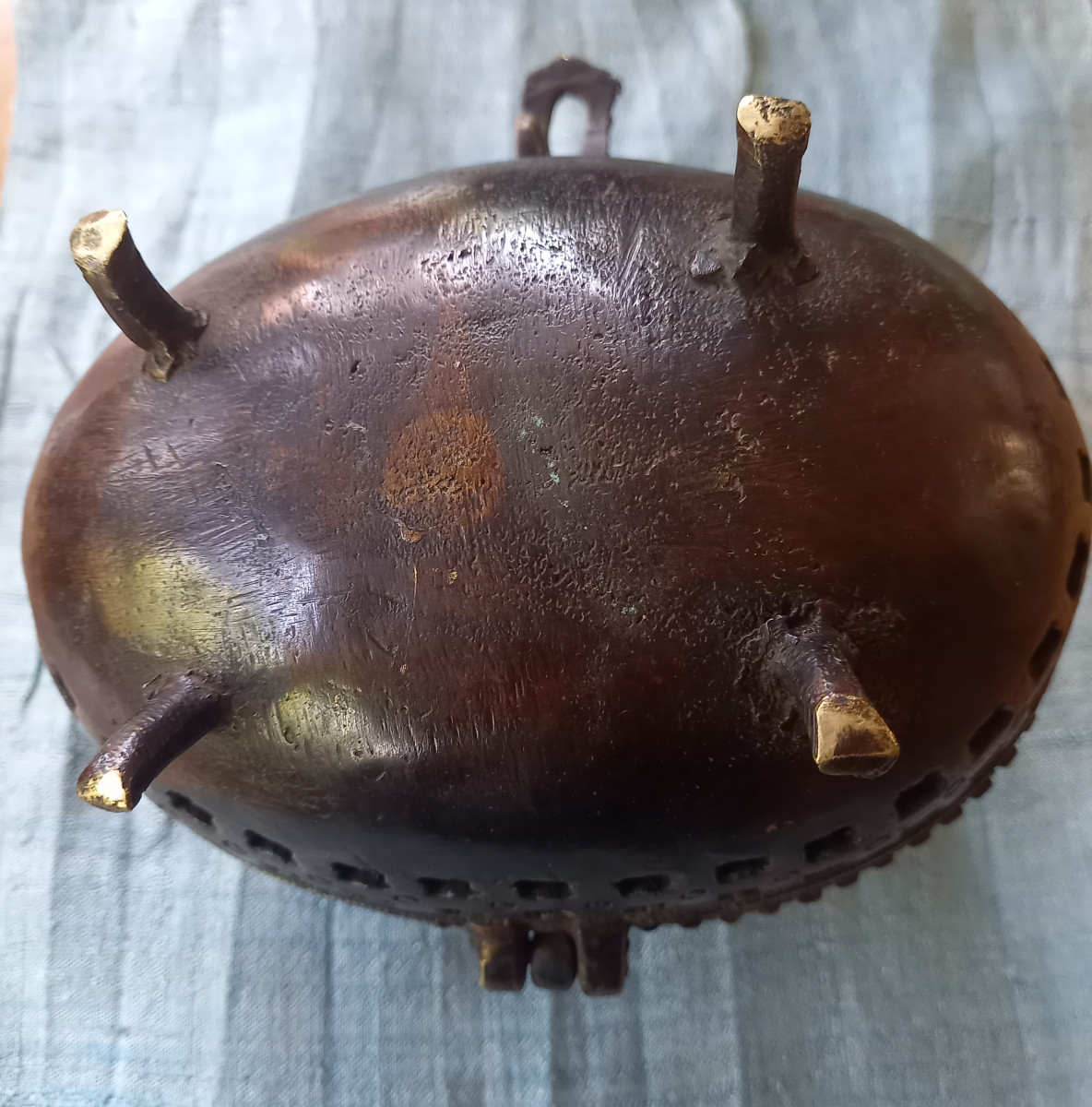 Brûle Parfum  En Bronze Représentant Une Tête De Chat-photo-3