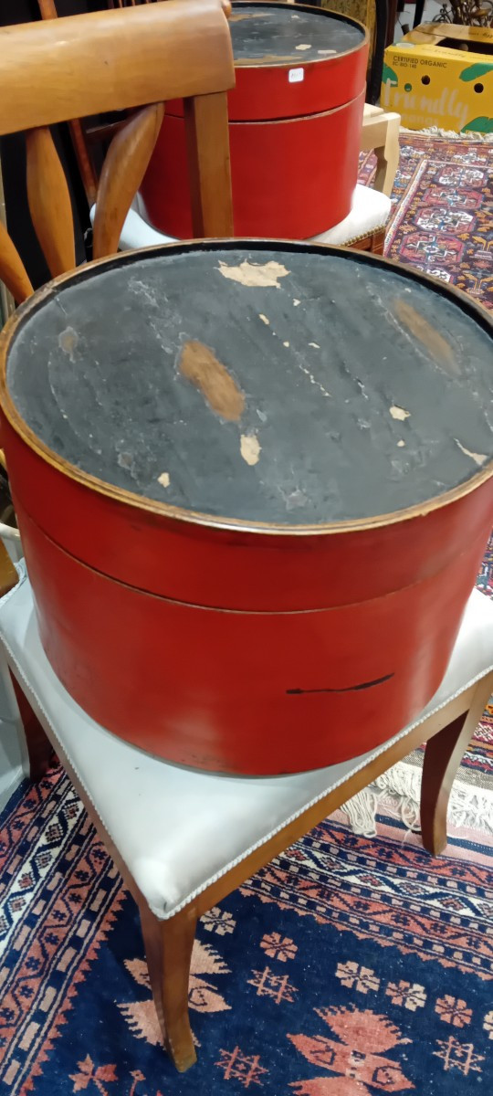 Boîtes à "chapeaux" Chine en laque cinabre -photo-1