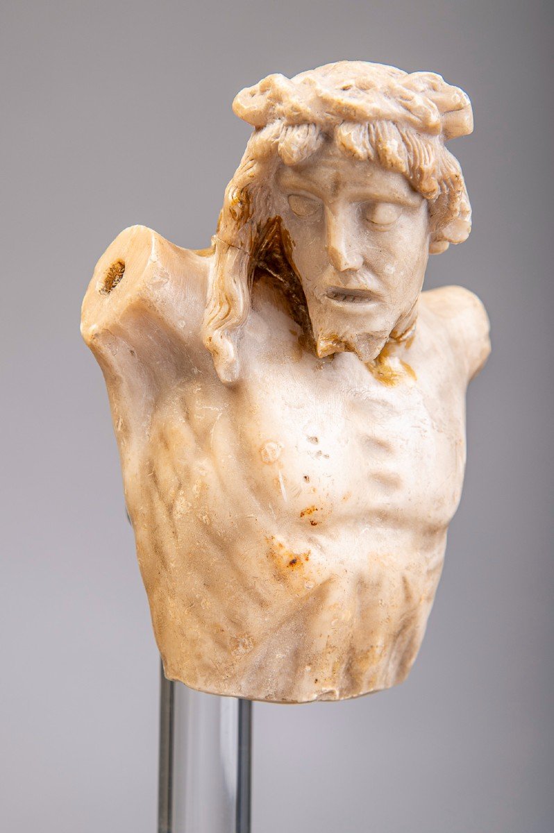 Christ en albâtre, c. 1400.-photo-3