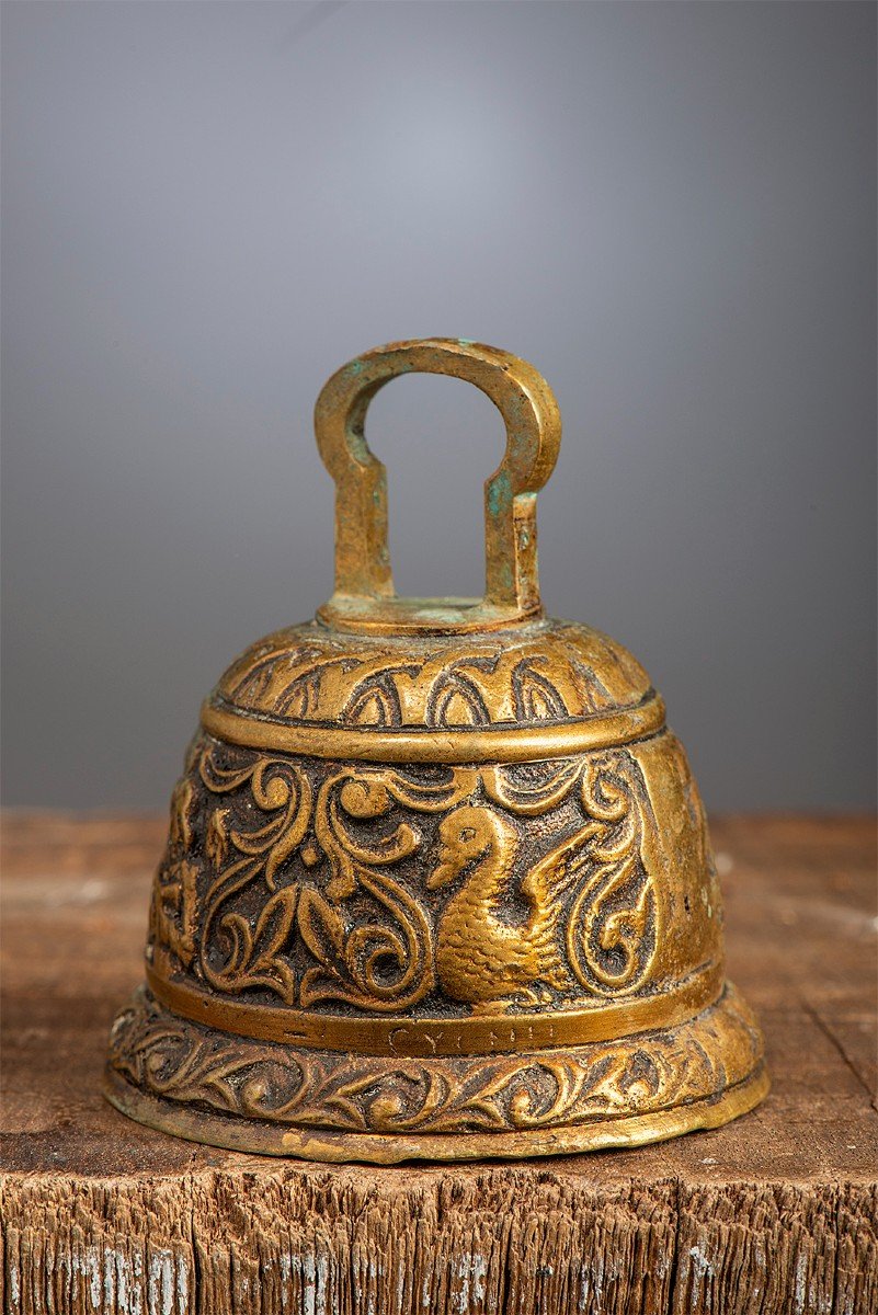 Copper Bell, 19th Century.-photo-2