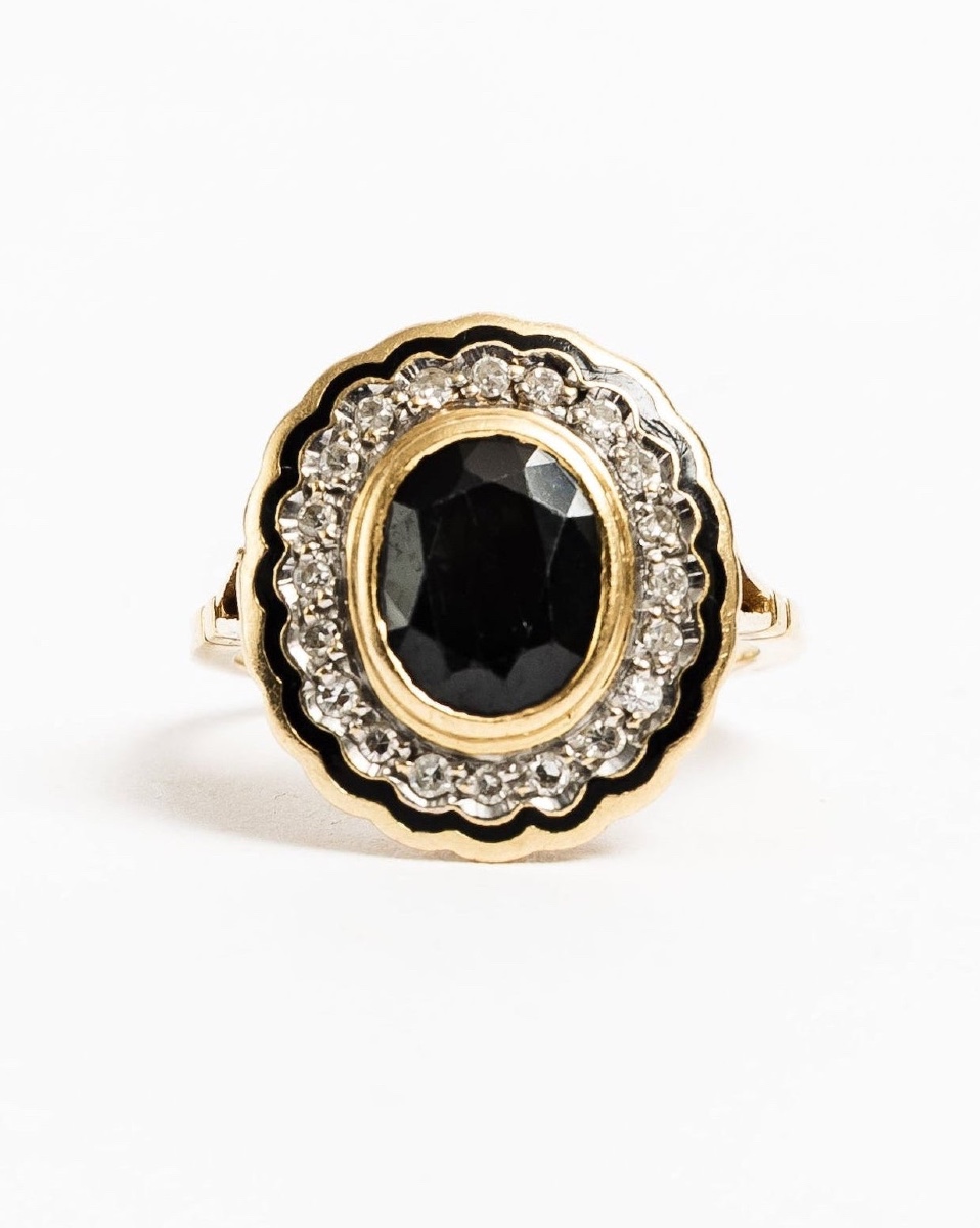 Daisy Ring In Yellow Gold, Sapphire And Diamonds