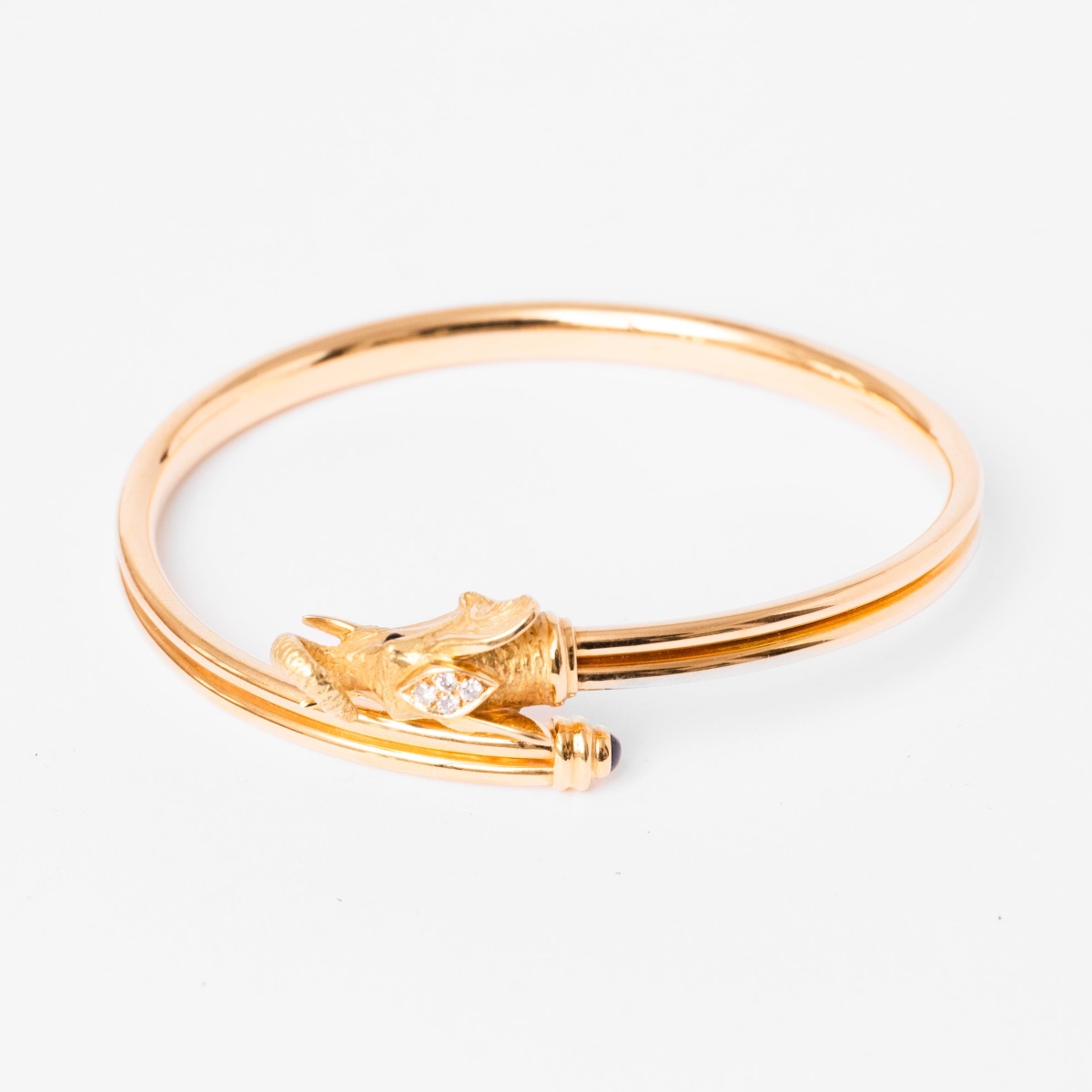 Bracelet JEAN ET PIERRE BELLIN Éléphant en or jaune, saphir, onyx et diamants-photo-3