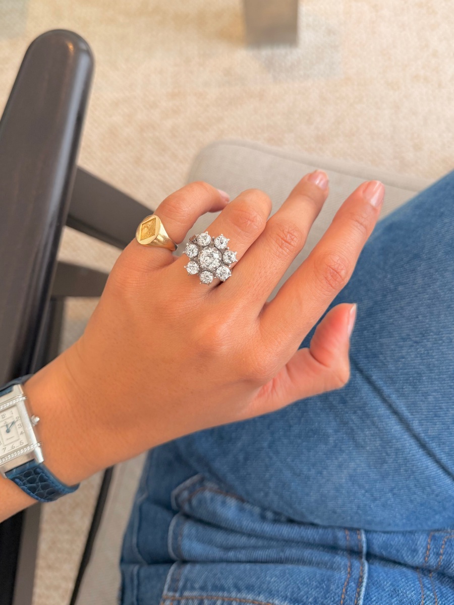 Bague Marguerite en platine, et diamants 2,75 carats.-photo-3