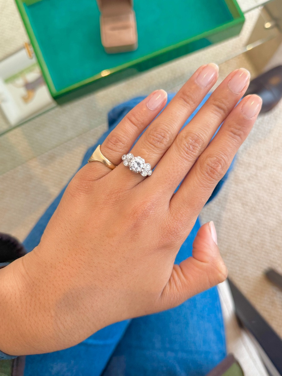 Bague solitaire en platine et diamants -photo-2